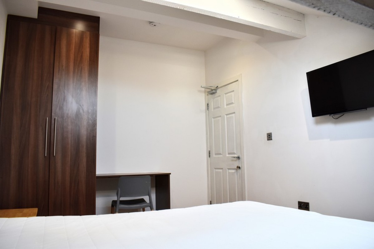 Images for Platt Lane, Rusholme , Manchester EAID:b3a365785e0c608c1a78df24ce0289fd BID:1