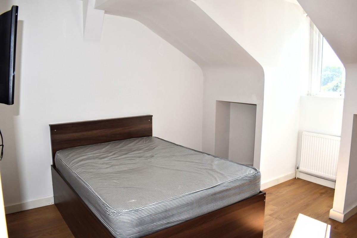 Images for Platt Lane, Rusholme , Manchester EAID:b3a365785e0c608c1a78df24ce0289fd BID:1