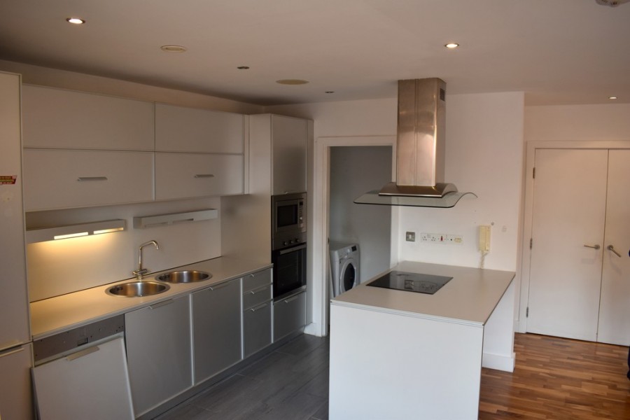 Images for Whitworth Street West, Manchester EAID:b3a365785e0c608c1a78df24ce0289fd BID:1