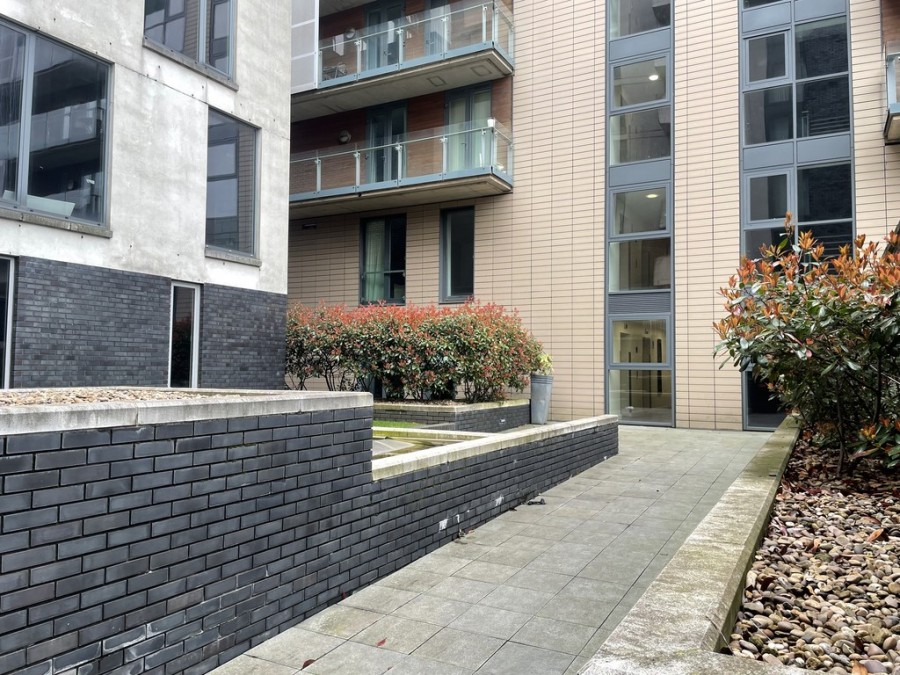 Images for Blackfriars Road, Salford EAID:b3a365785e0c608c1a78df24ce0289fd BID:1