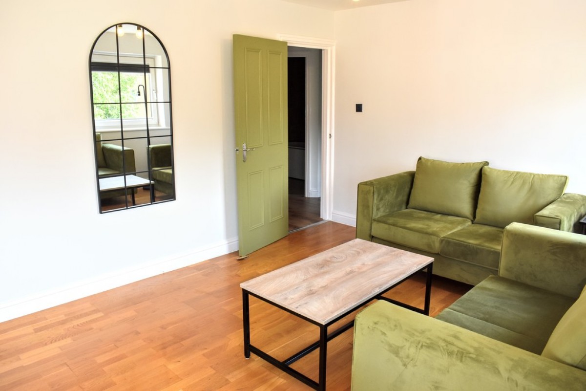 Images for Whiteoak Road, Fallowfield, Manchester EAID:b3a365785e0c608c1a78df24ce0289fd BID:1