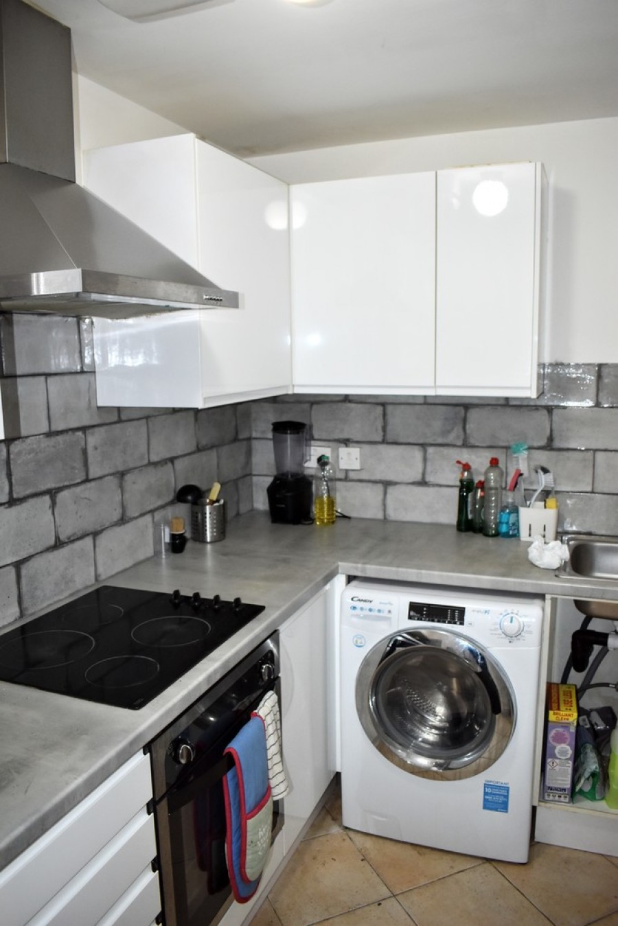 Images for Whiteoak Road, Fallowfield EAID:b3a365785e0c608c1a78df24ce0289fd BID:1