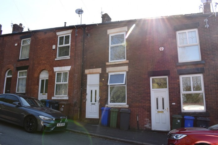 View Full Details for Pickford Lane, Dukinfield - EAID:b3a365785e0c608c1a78df24ce0289fd, BID:1
