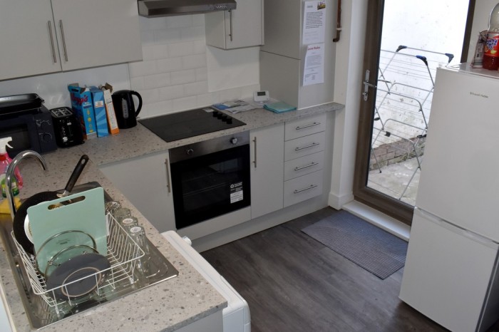 View Full Details for Wakefield Road, Stalybridge - EAID:b3a365785e0c608c1a78df24ce0289fd, BID:1