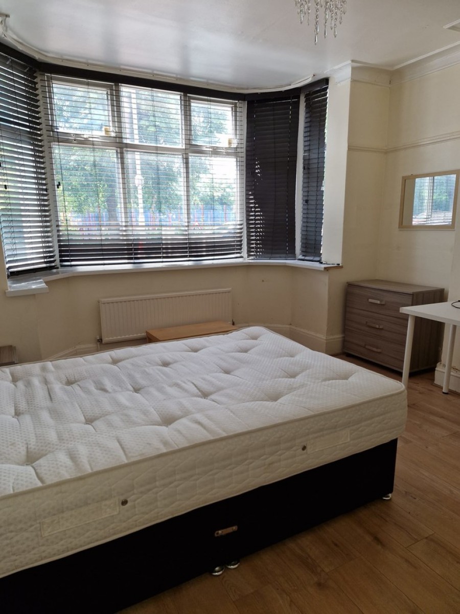 Images for Mauldeth Road, Withington, Manchester EAID:b3a365785e0c608c1a78df24ce0289fd BID:1