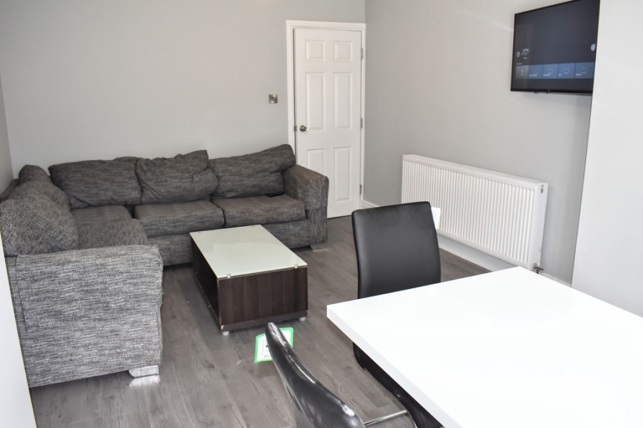 Images for Yew Tree Road, Fallowfield, Manchester EAID:b3a365785e0c608c1a78df24ce0289fd BID:1