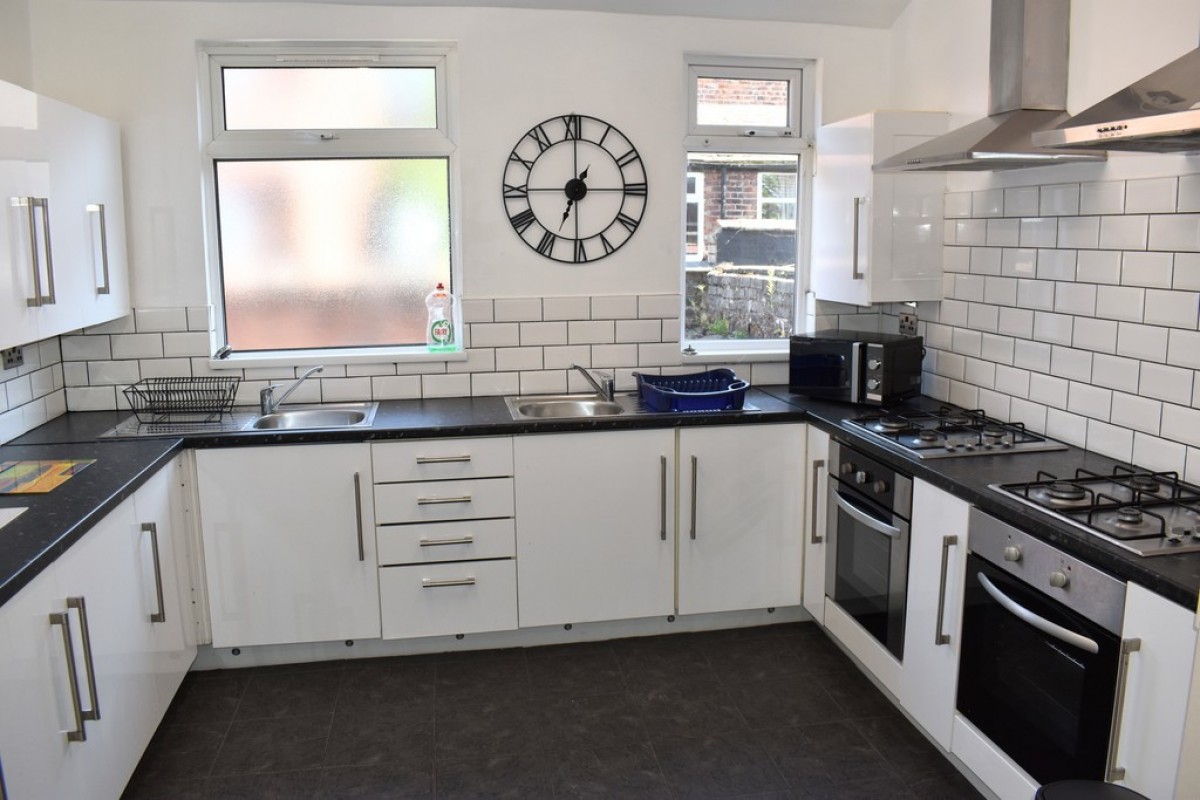 Images for Booth Avenue, Fallowfield, Manchester EAID:b3a365785e0c608c1a78df24ce0289fd BID:1