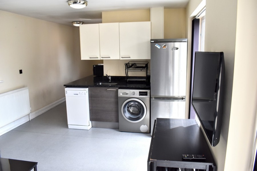 Images for Wellington Road, Fallowfield, Manchester EAID:b3a365785e0c608c1a78df24ce0289fd BID:1