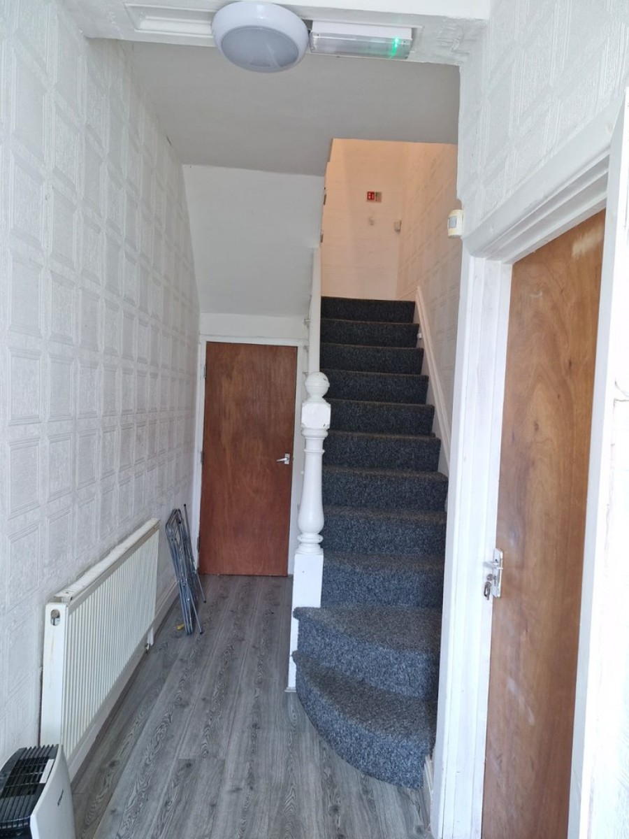 Images for Fallowfield, Manchester EAID:b3a365785e0c608c1a78df24ce0289fd BID:1