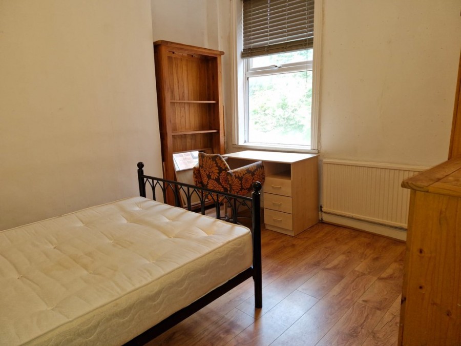 Images for Fallowfield, Manchester EAID:b3a365785e0c608c1a78df24ce0289fd BID:1