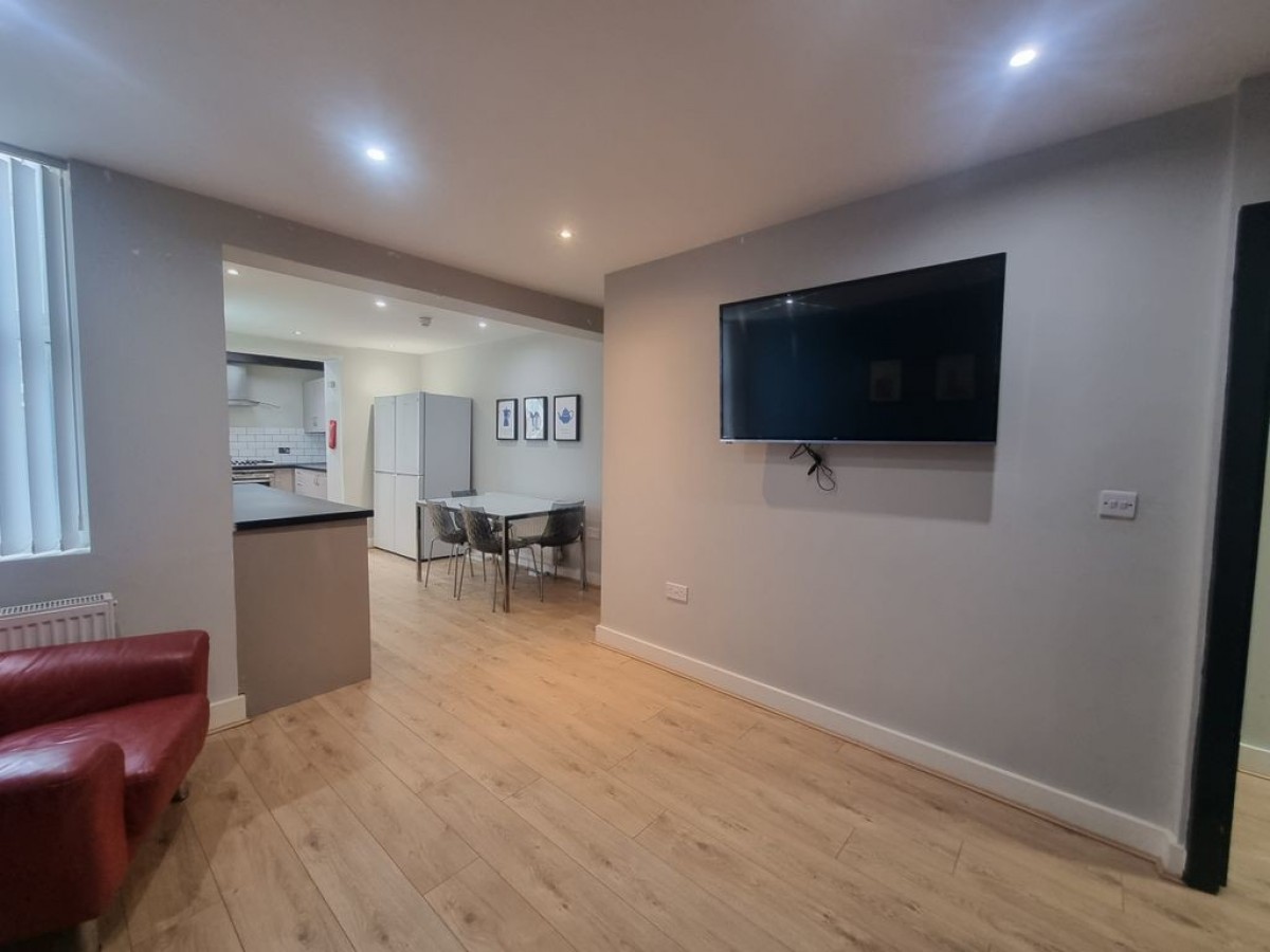 Images for 78 Romer Road EAID:b3a365785e0c608c1a78df24ce0289fd BID:1
