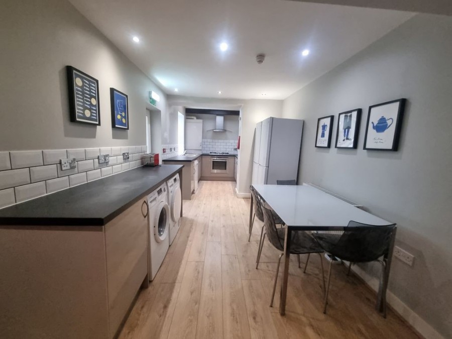 Images for 78 Romer Road EAID:b3a365785e0c608c1a78df24ce0289fd BID:1