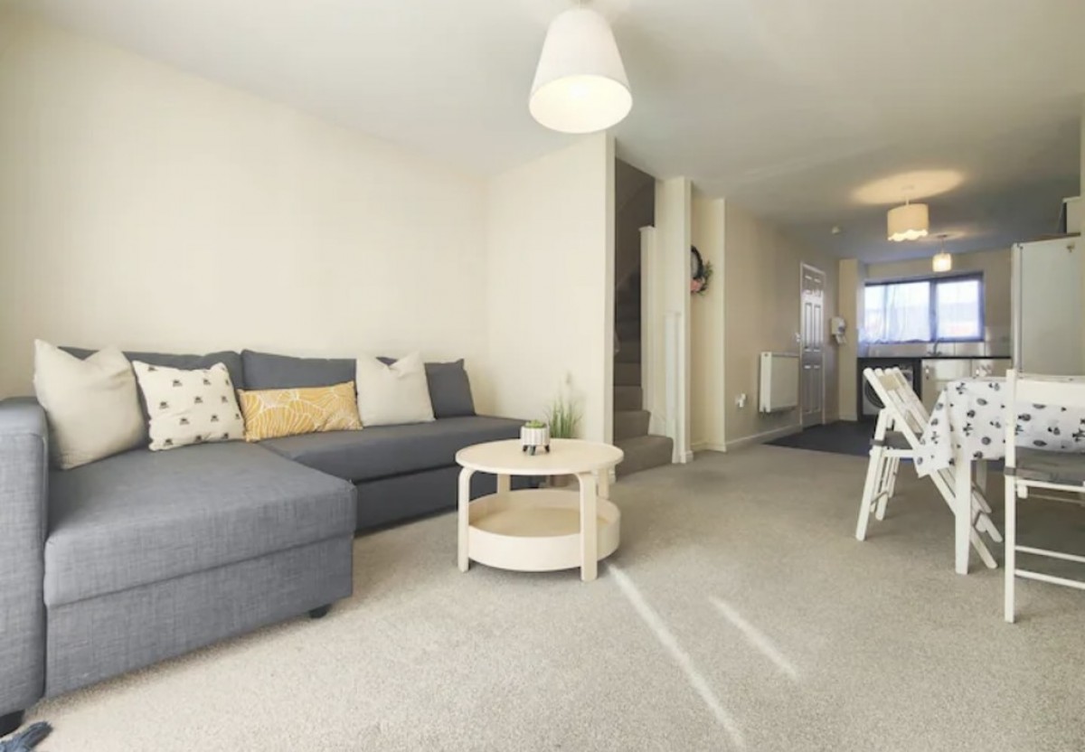 Images for 14 Bushmoor Walk EAID:b3a365785e0c608c1a78df24ce0289fd BID:1