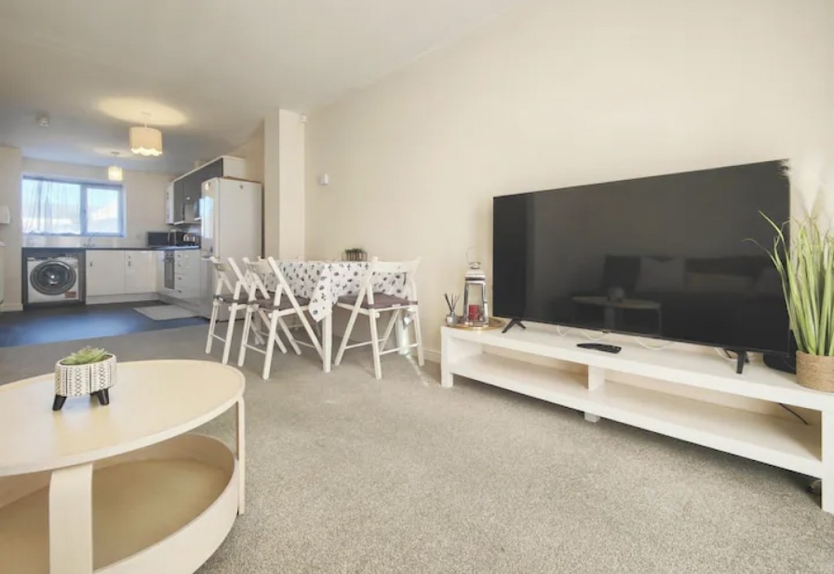 Images for 14 Bushmoor Walk EAID:b3a365785e0c608c1a78df24ce0289fd BID:1