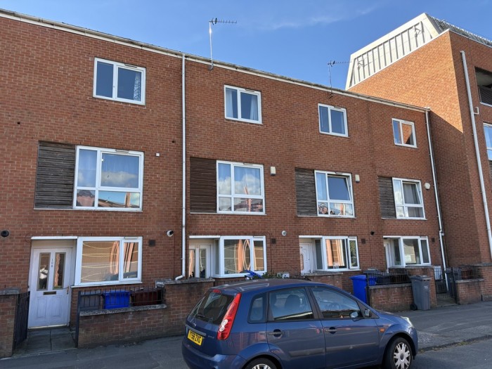View Full Details for Stockport Road, Grove Village - EAID:b3a365785e0c608c1a78df24ce0289fd, BID:1