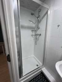 Images for 106 Stockport Road