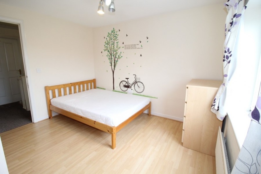 Images for Stockport Road, Grove Village EAID:b3a365785e0c608c1a78df24ce0289fd BID:1