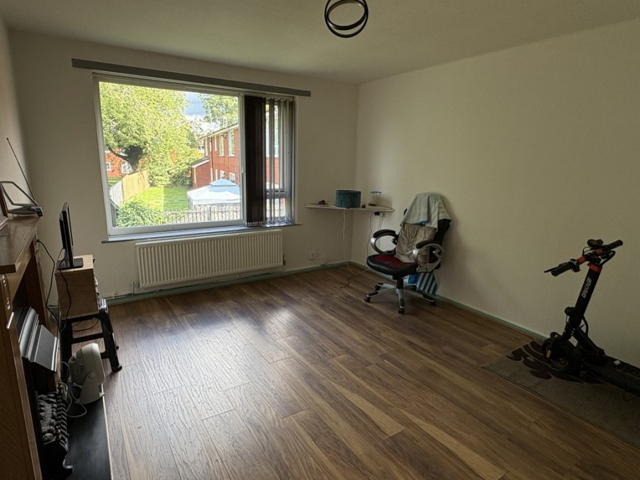 Images for Broxwood Close, Manchester EAID:b3a365785e0c608c1a78df24ce0289fd BID:1