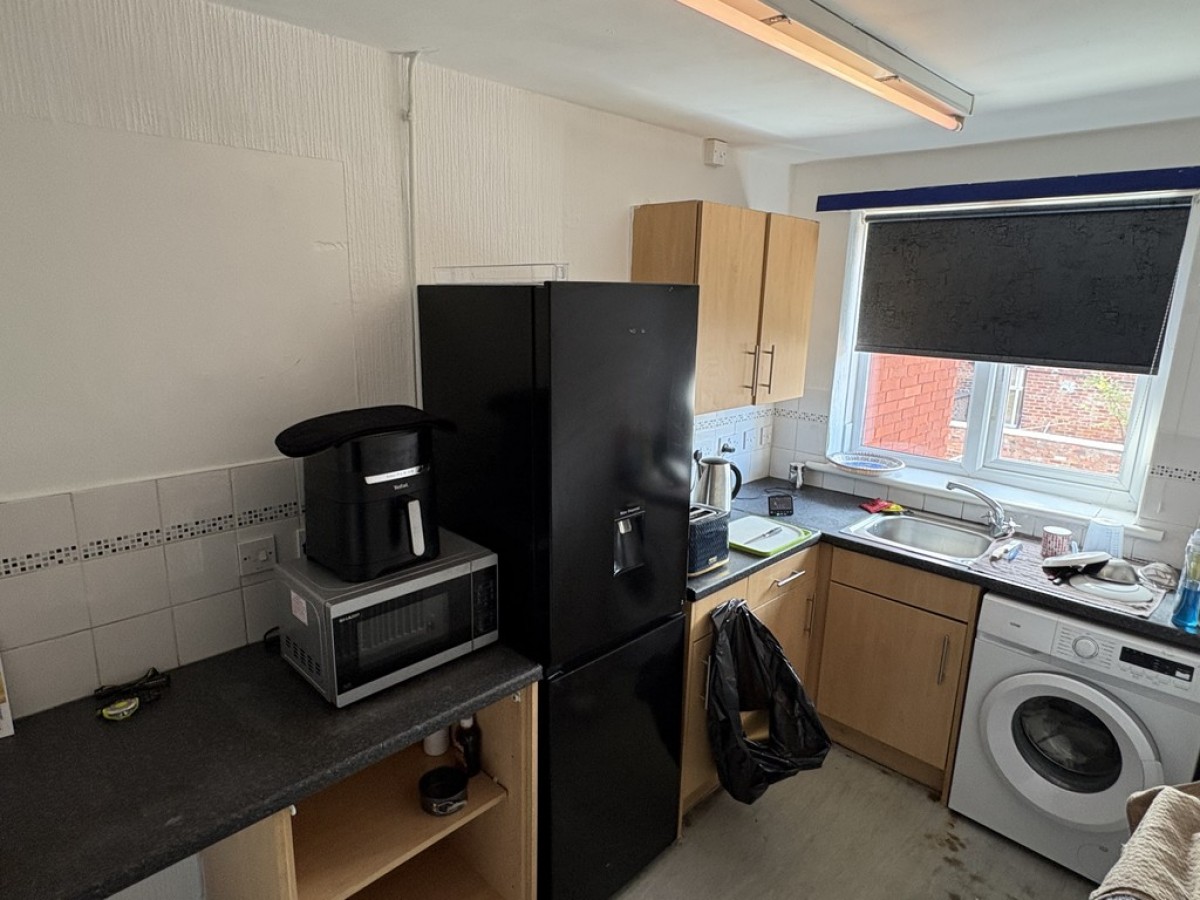 Images for Broxwood Close, Manchester EAID:b3a365785e0c608c1a78df24ce0289fd BID:1