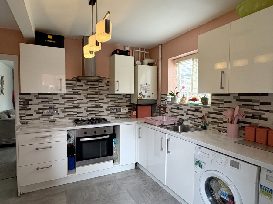 Images for Aston Avenue, Manchester EAID:b3a365785e0c608c1a78df24ce0289fd BID:1