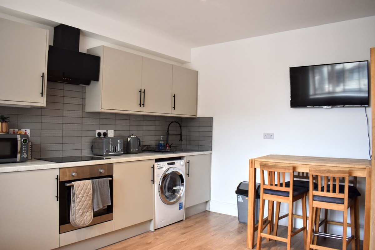 Images for Mauldeth Road West, Withington, Manchester EAID:b3a365785e0c608c1a78df24ce0289fd BID:1