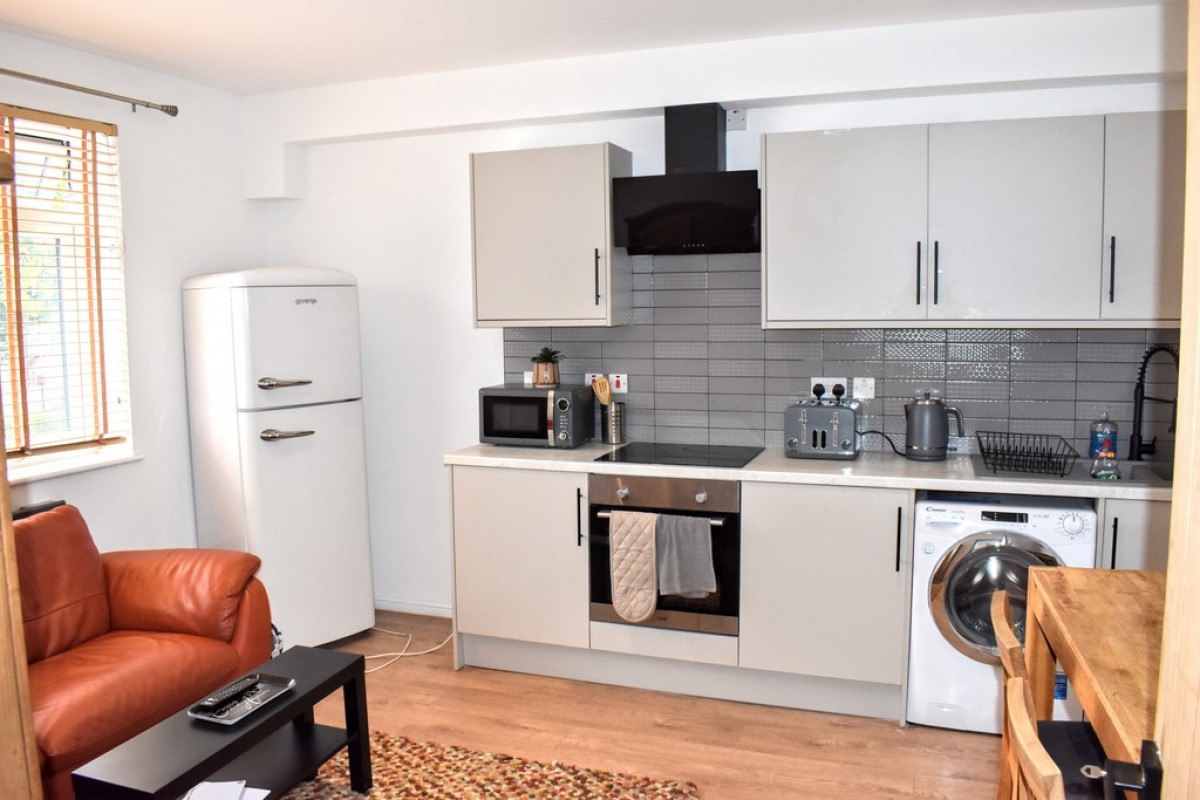 Images for Mauldeth Road West, Withington, Manchester EAID:b3a365785e0c608c1a78df24ce0289fd BID:1