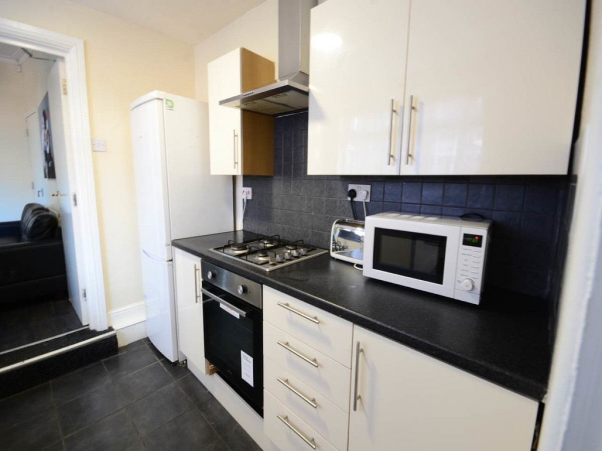 Images for 46 Saxony Road EAID:b3a365785e0c608c1a78df24ce0289fd BID:1
