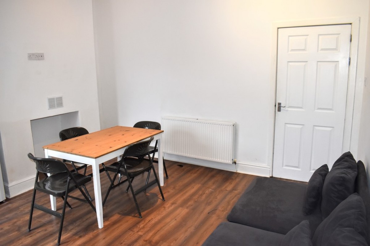 Images for Carlton Avenue, Rusholme, Manchester EAID:b3a365785e0c608c1a78df24ce0289fd BID:1