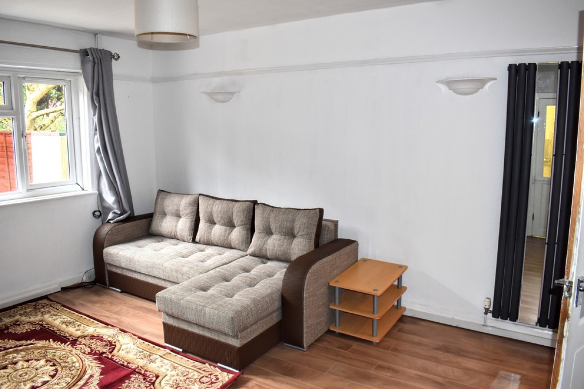 Images for Glenhurst Road, Burnage, Manchester EAID:b3a365785e0c608c1a78df24ce0289fd BID:1