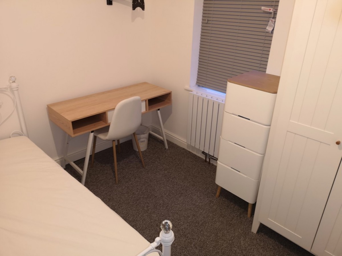 Images for Upper West Grove, Victoria Park, Manchester EAID:b3a365785e0c608c1a78df24ce0289fd BID:1