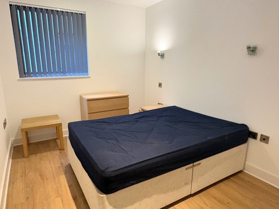 Images for Manchester EAID:b3a365785e0c608c1a78df24ce0289fd BID:1