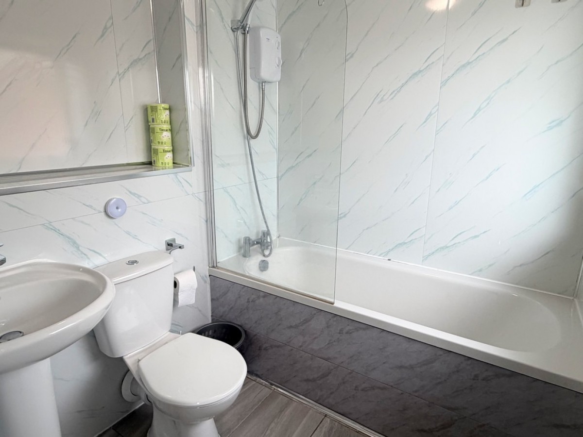 Images for Wadeson Road, Manchester EAID:b3a365785e0c608c1a78df24ce0289fd BID:1