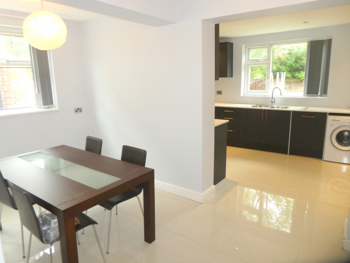 Images for Austin Drive, Didsbury, Manchester EAID:b3a365785e0c608c1a78df24ce0289fd BID:1