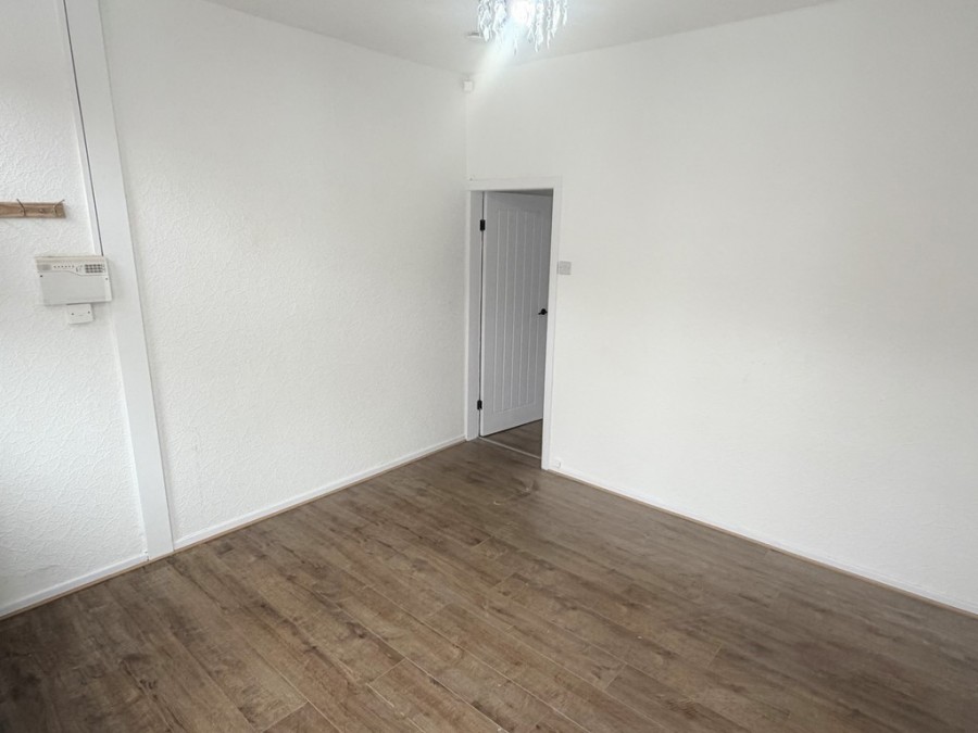 Images for Azalea Avenue, Manchester EAID:b3a365785e0c608c1a78df24ce0289fd BID:1