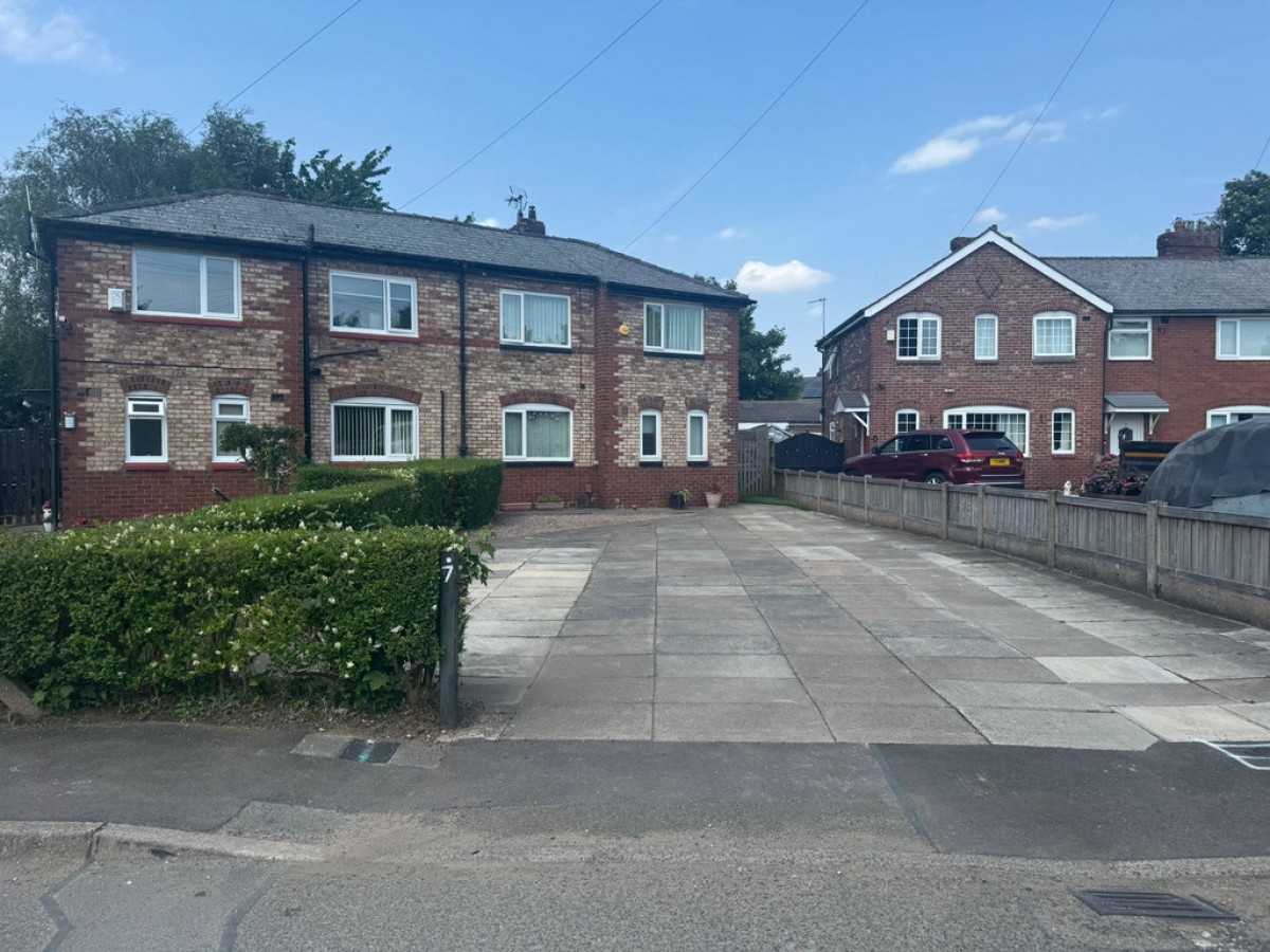 Images for Newstead Avenue, Manchester EAID:b3a365785e0c608c1a78df24ce0289fd BID:1