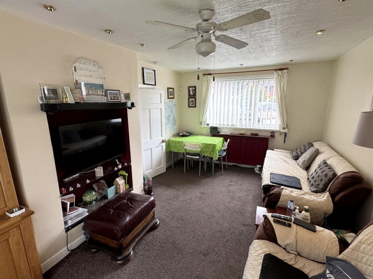 Images for Newstead Avenue, Manchester EAID:b3a365785e0c608c1a78df24ce0289fd BID:1