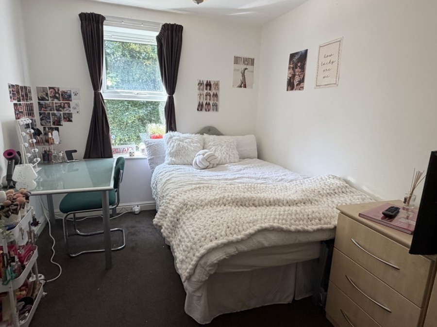 Images for Fallowfield, Manchester EAID:b3a365785e0c608c1a78df24ce0289fd BID:1