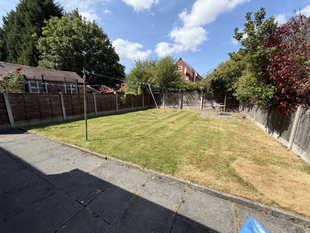 Images for Fallowfield, Manchester EAID:b3a365785e0c608c1a78df24ce0289fd BID:1