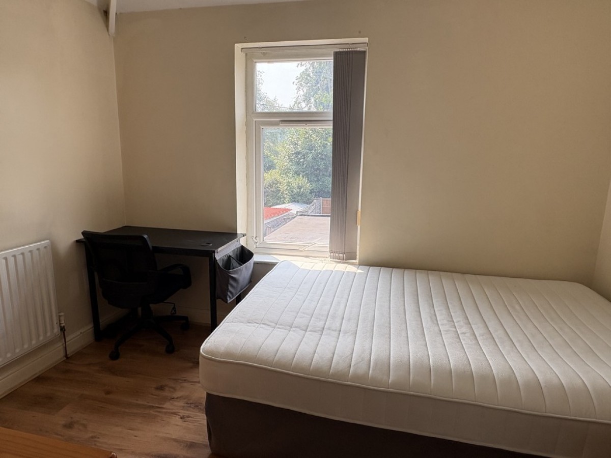 Images for Mauldeth Road, Manchester EAID:b3a365785e0c608c1a78df24ce0289fd BID:1