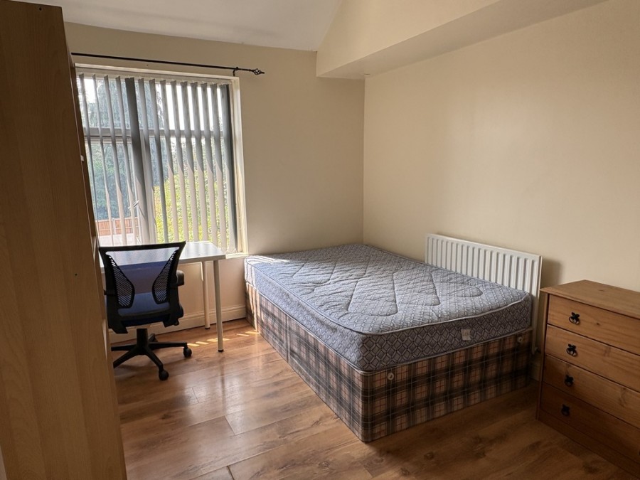 Images for Mauldeth Road, Manchester EAID:b3a365785e0c608c1a78df24ce0289fd BID:1